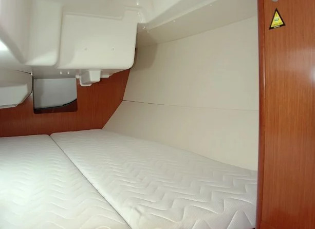 Beneteau Oceanis 34