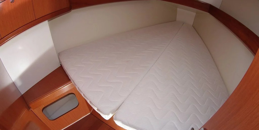 Beneteau Oceanis 34