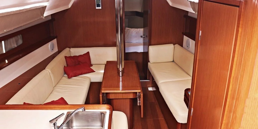 Beneteau Oceanis 34