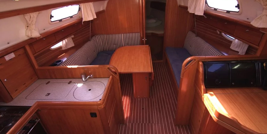 Bavaria 33 Cruiser