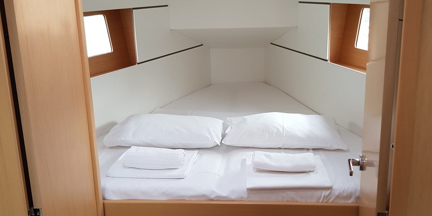 Beneteau Oceanis 35.1