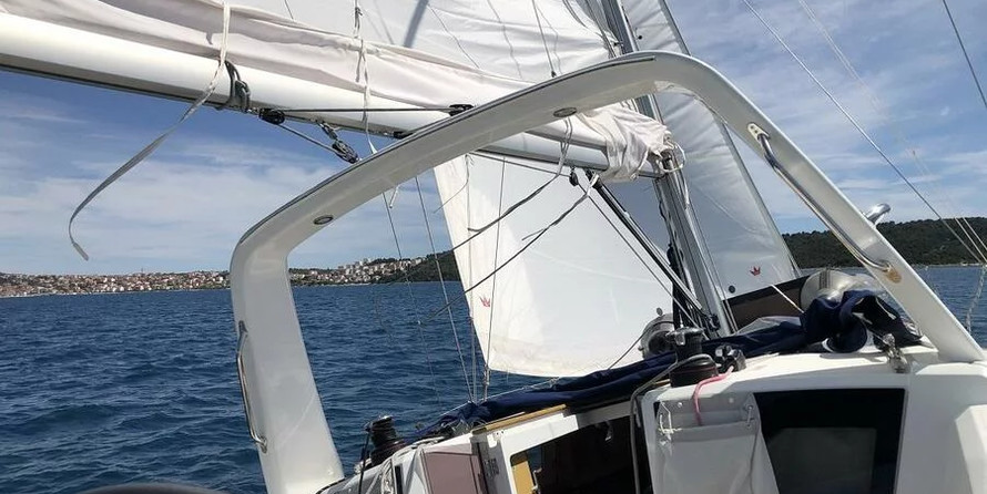 Beneteau Oceanis 35.1