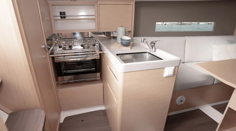 Beneteau Oceanis 30.1