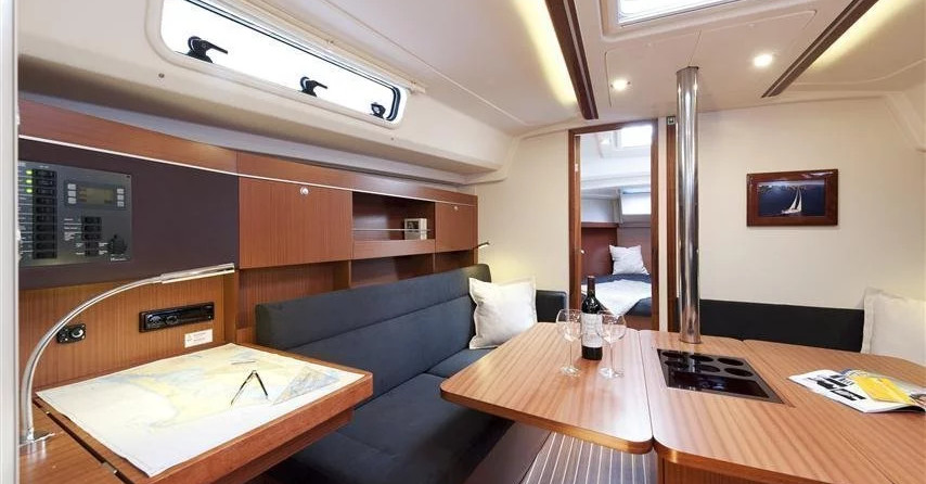 Hanse 385
