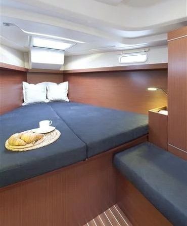 Hanse 385