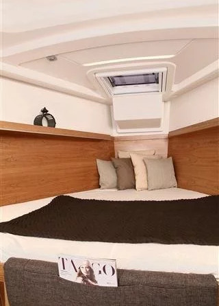 Hanse 415