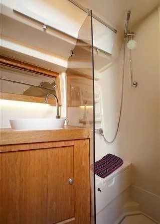Hanse 415