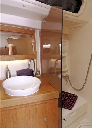 Hanse 415