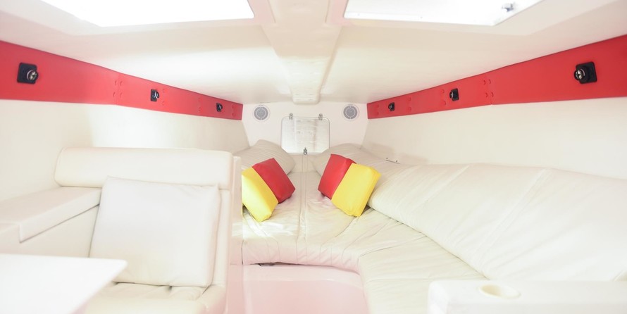 Cigarette 38 Top Gun