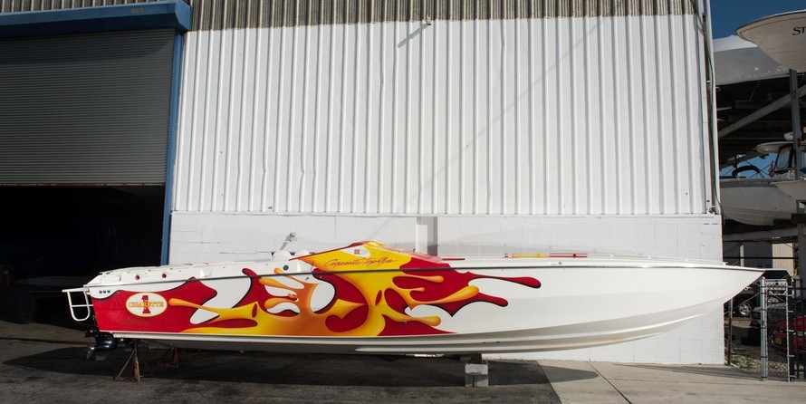 Cigarette 38 Top Gun