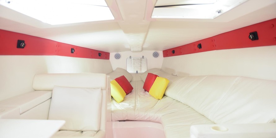 Cigarette 38 Top Gun