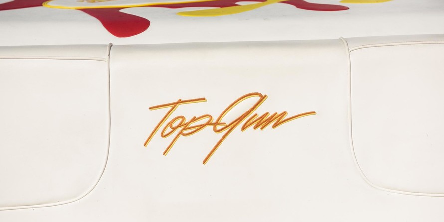 Cigarette 38 Top Gun