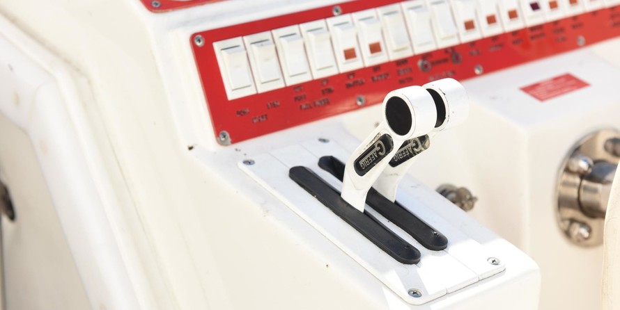 Cigarette 38 Top Gun