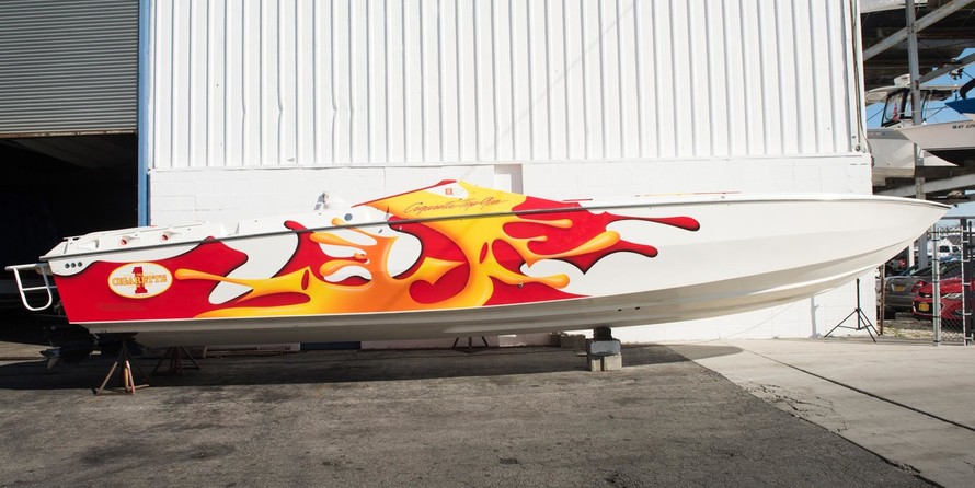 Cigarette 38 Top Gun