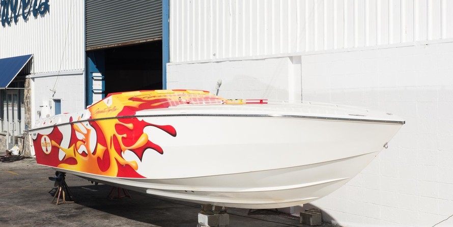 Cigarette 38 Top Gun