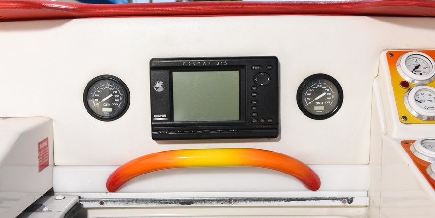 Cigarette 38 Top Gun