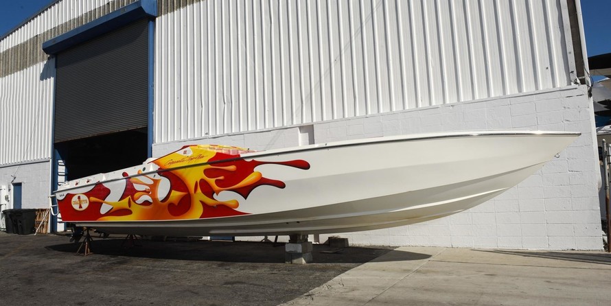 Cigarette 38 Top Gun