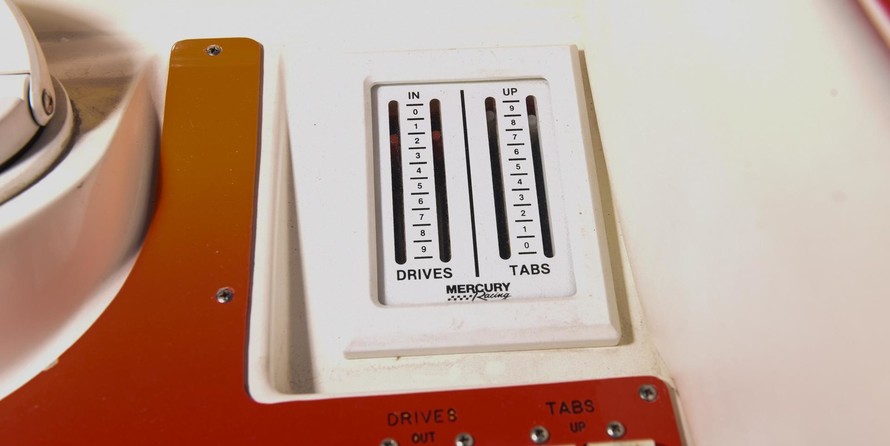 Cigarette 38 Top Gun