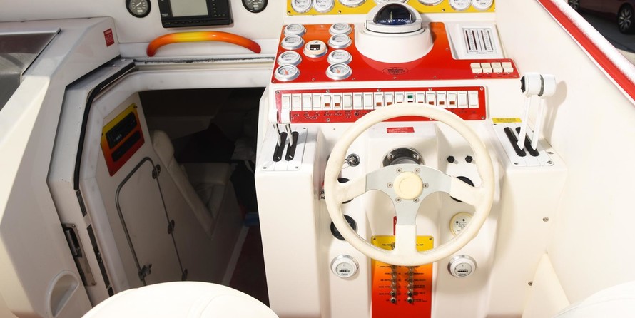 Cigarette 38 Top Gun