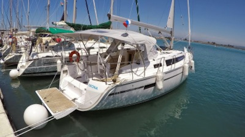 Bavaria 37