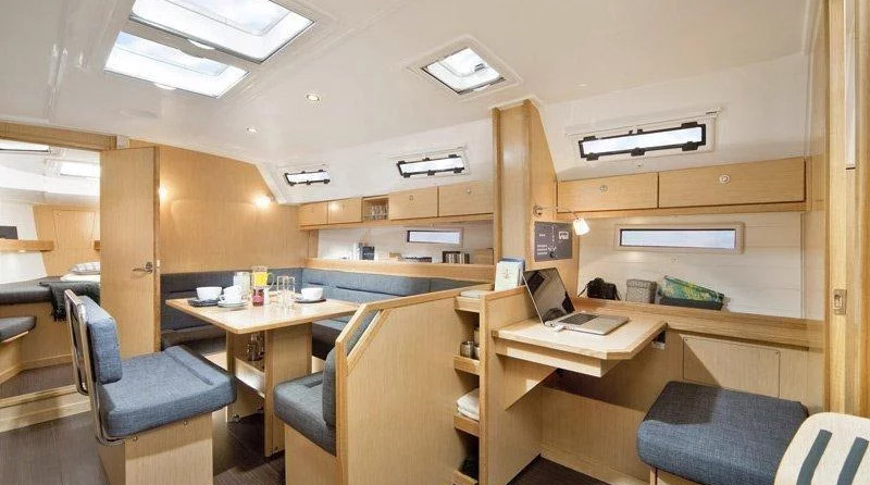 Bavaria Cruiser 40