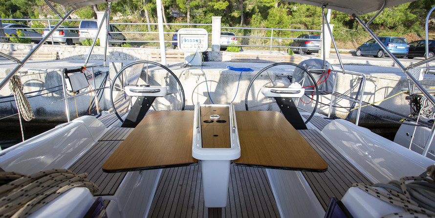 Dufour 360 Grand Large