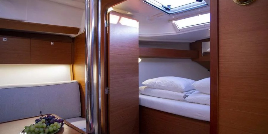 Dufour 360 GL - 3 cab.