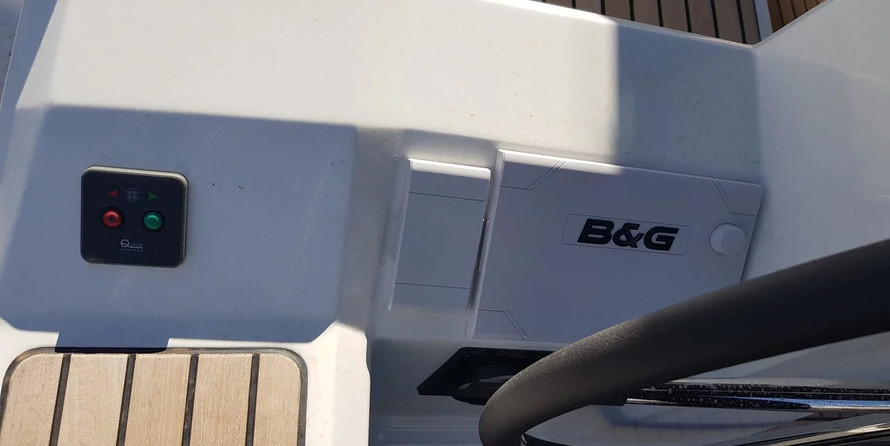 Beneteau Oceanis 38.1