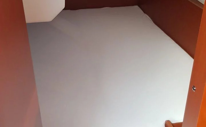 Beneteau Oceanis 38.1