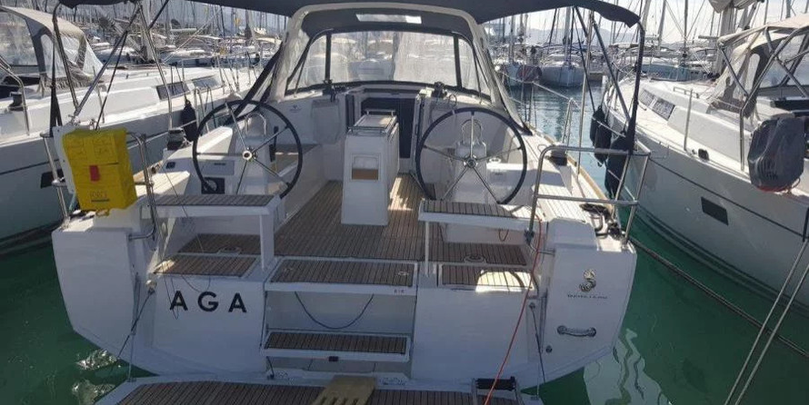 Beneteau Oceanis 38.1