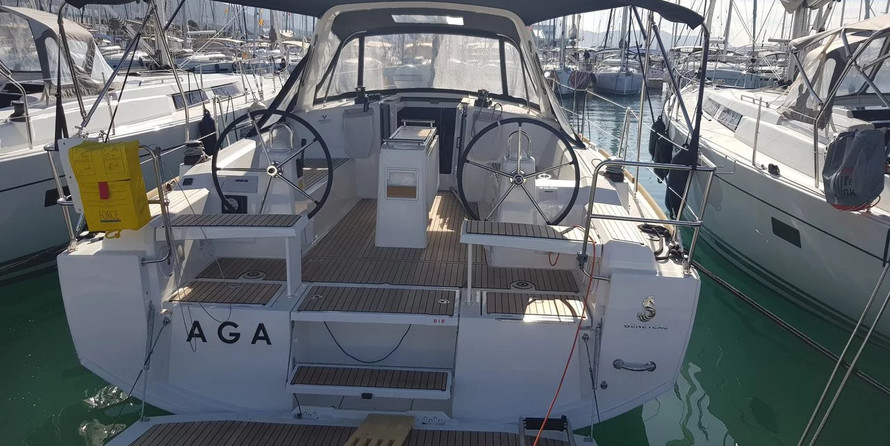 Beneteau Oceanis 38.1