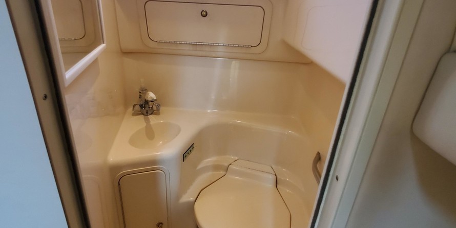 Sea Ray 410 Sundancer