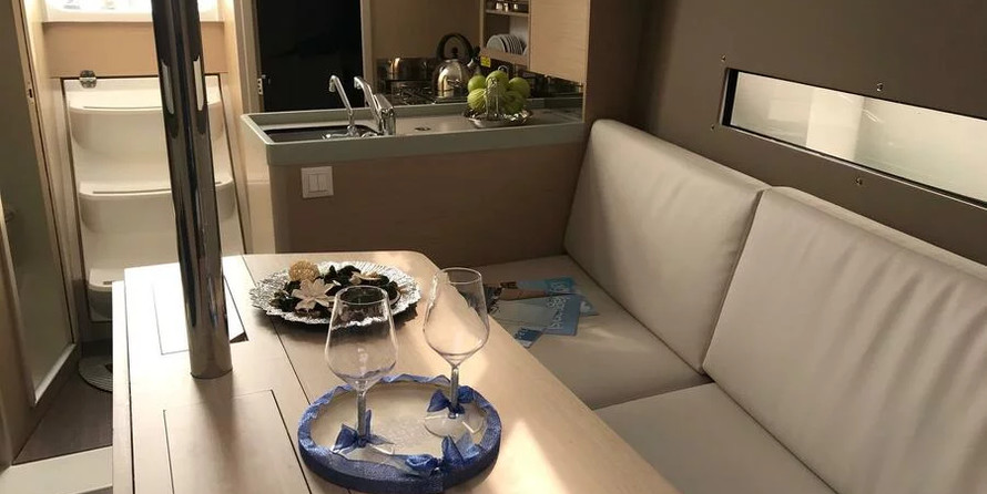 Beneteau Oceanis 30.1