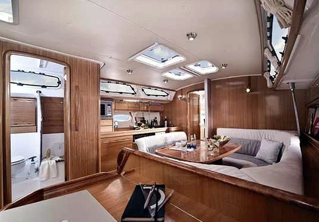 Bavaria Cruiser 40
