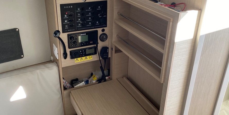 Beneteau Oceanis 30.1