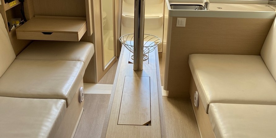 Beneteau Oceanis 30.1