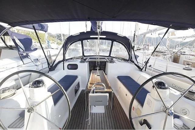 Dufour 335 GL