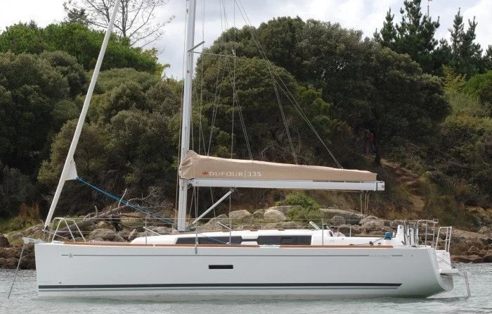 Dufour 335 GL