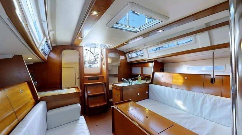 Dufour 34 Performance