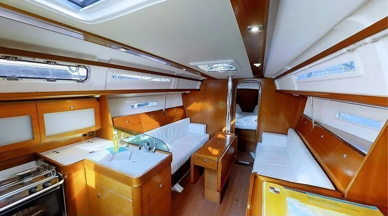 Dufour 34 Performance