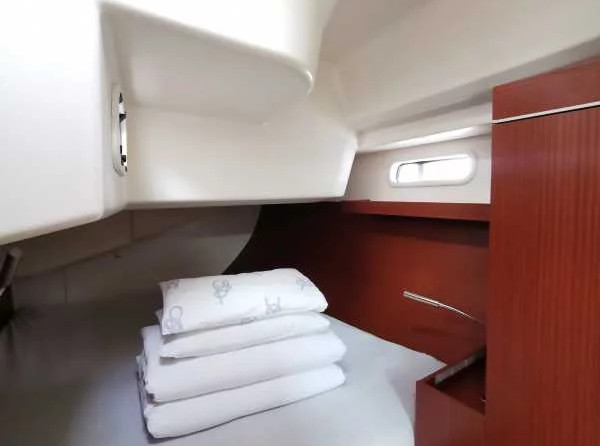 Hanse 415