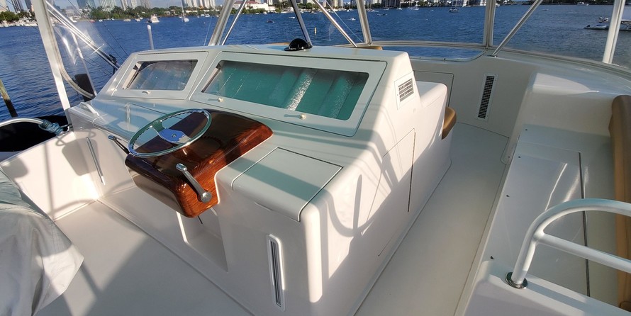 Viking 61 Convertible