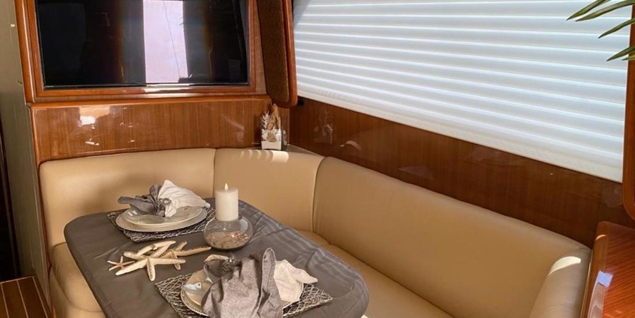 Viking 61 Convertible