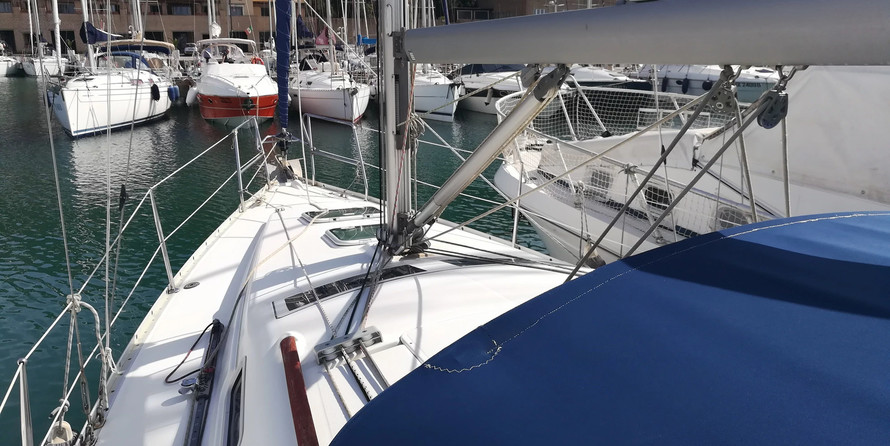 Beneteau Oceanis 323