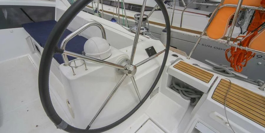 Oceanis 48-5