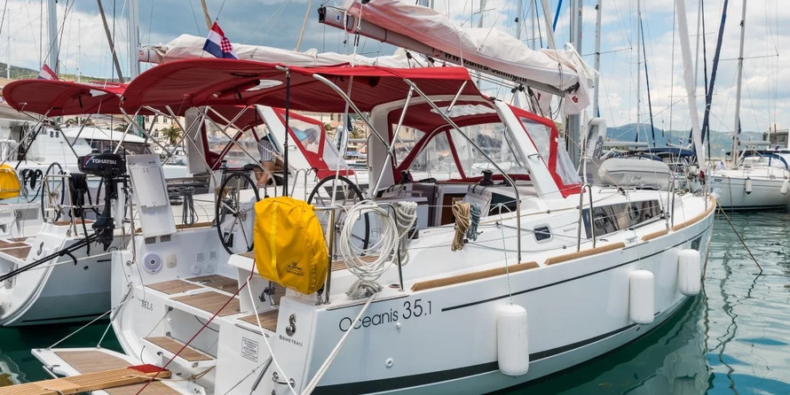 Beneteau Oceanis 35.1