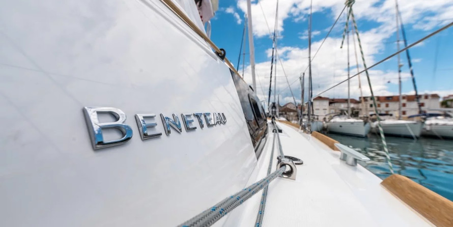 Beneteau Oceanis 35.1