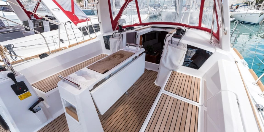 Beneteau Oceanis 35.1