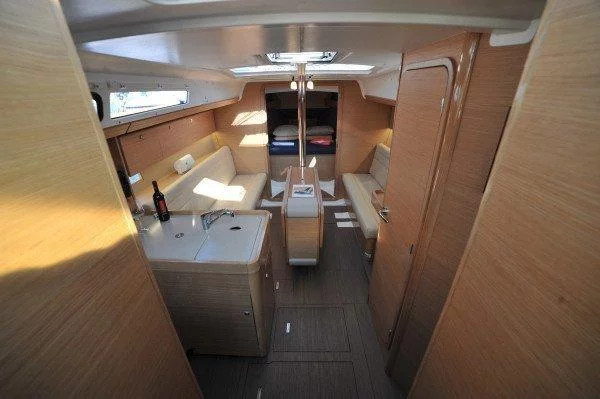 Dufour 350 Grand Large