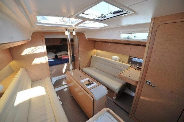 Dufour 350 Grand Large